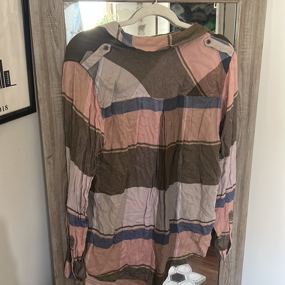 Lucky Brand Flannel - Picture 2 of 3